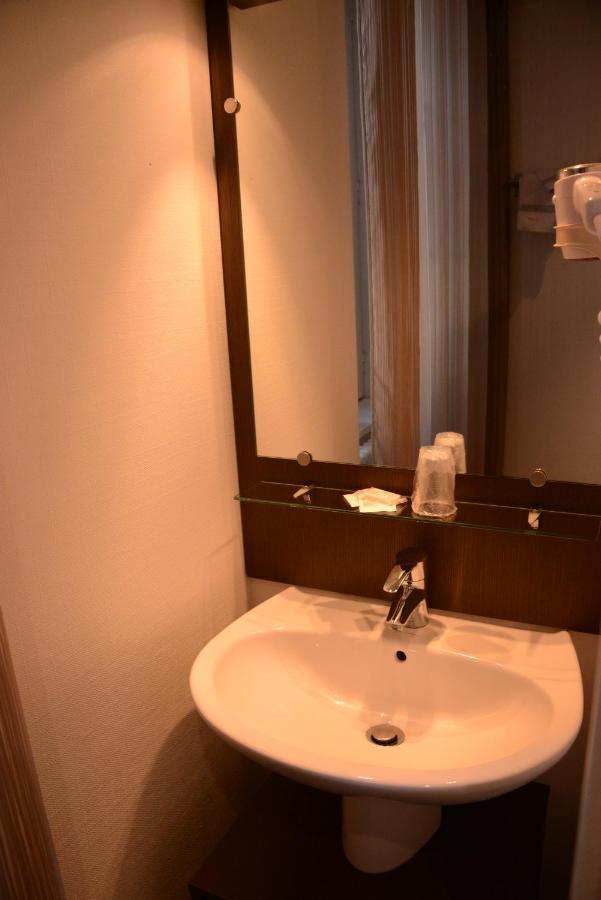 Hotel De Bourgogne La Clayette Εξωτερικό φωτογραφία