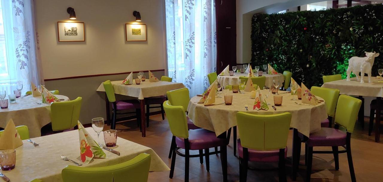 Hotel De Bourgogne La Clayette Εξωτερικό φωτογραφία